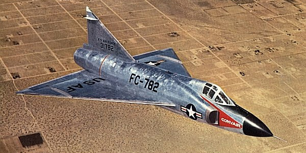 Photographie du Convair F-102 Delta Dagger