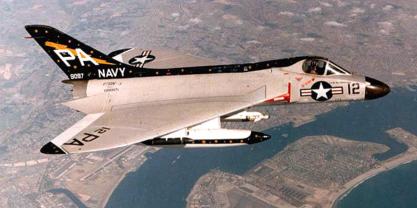 Photographie du Douglas F4D Skyray