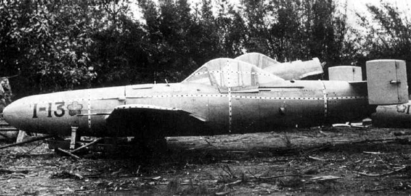 Photographie n°2 du Yokosuka MXY-7 Ohka 'Baka'