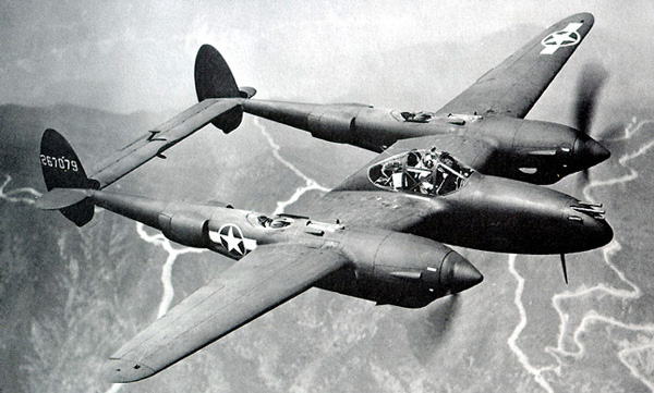 Photographie n°2 du Lockheed P-38 Lightning