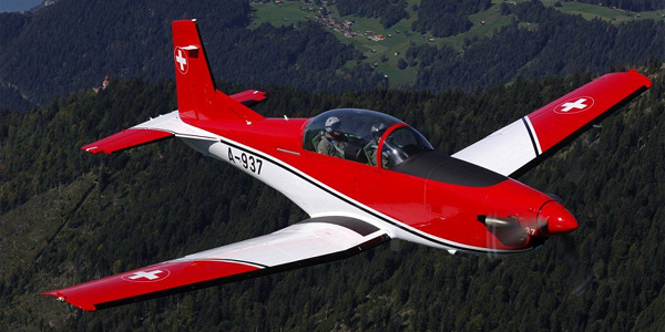 Photographie n°2 du Pilatus PC-7 Turbo Trainer