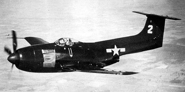 Photographie du Curtiss XF15C