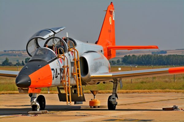 CASA C-101 Aviojet 'Mirlo' — avionslegendaires.net