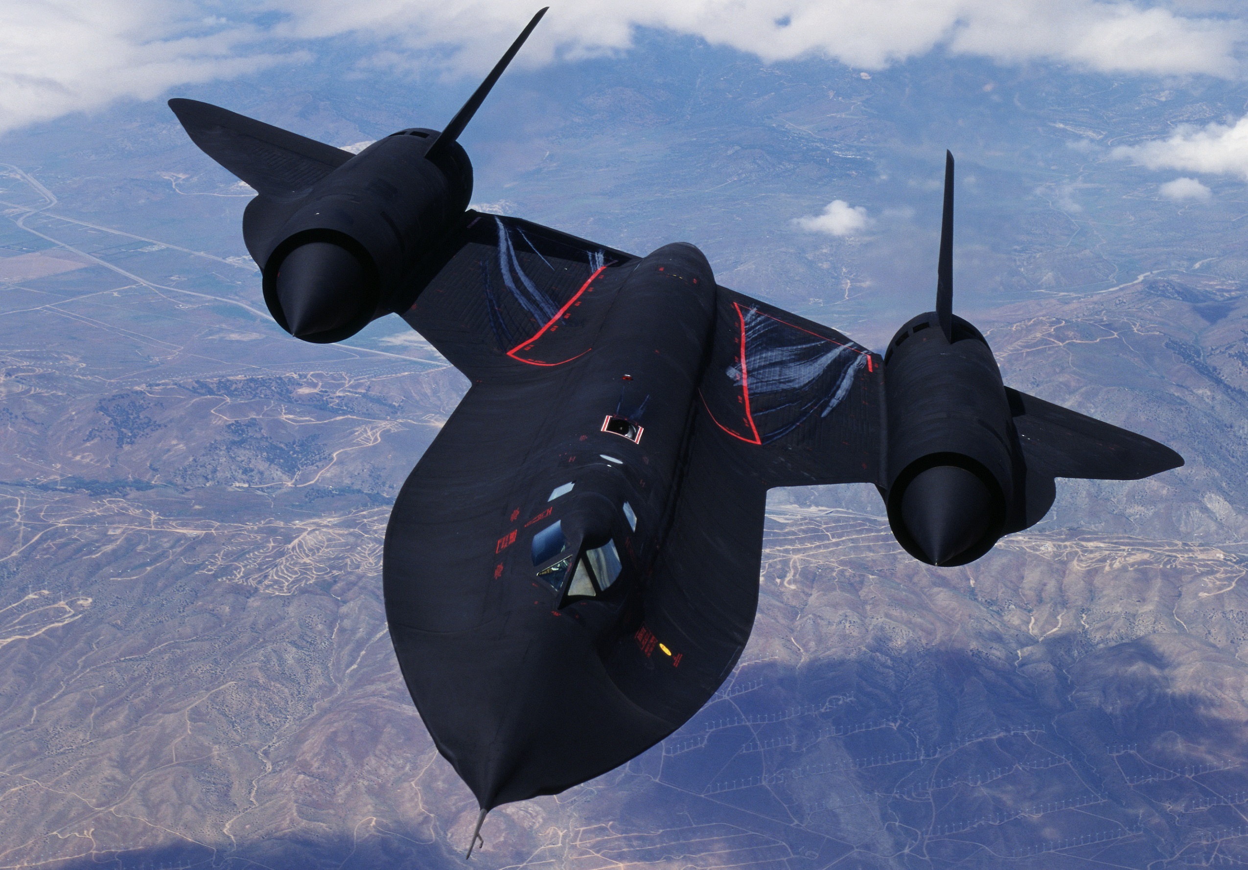 Lockheed SR-71 Blackbird - avionslegendaires.net