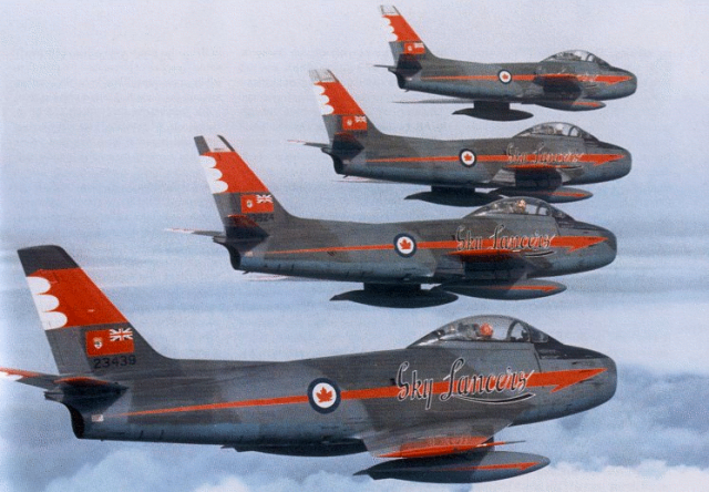 RCAF acrobat sky_lancers1