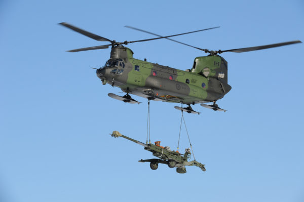 Boeing-Vertol CH-147 Chinook.