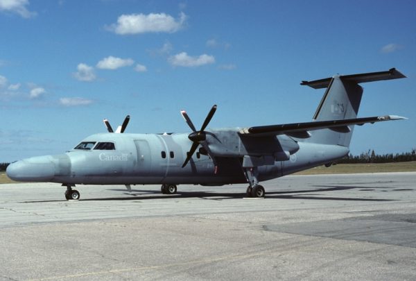 De Havilland Canada CT-142 Dash.