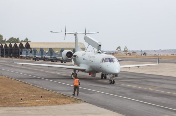 Embraer E-99A.