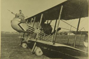 Biplan Farman HF.40 équipé de fusées Le Prieur.