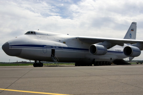 Antonov An-124.FAé Russe