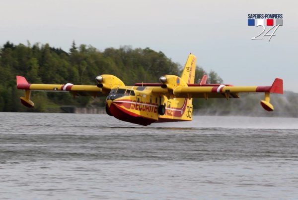 CL415-entraînement-dordogne-2_SDIS24