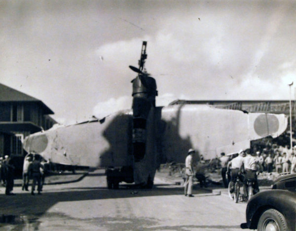 Les restes d'un Nakajima B5N abattu par la DCA américaine à Pearl Harbor.