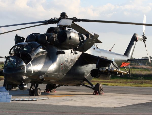 Mil Mi-35-Chypre_Wikimédia