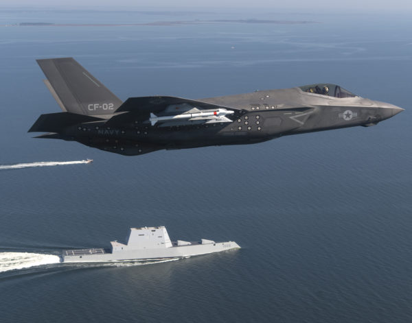 f-35cuss-zumwalt-sujet_usn