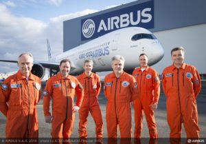 airbus-a350-1000-first-flight-crew-013