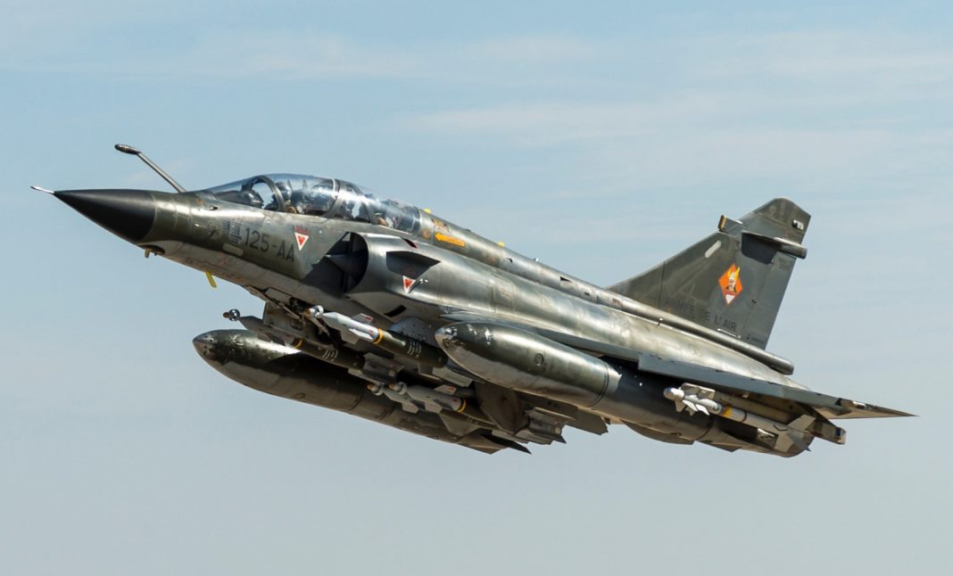 Difference Entre Mirage 2000 N Et D Le Mirage 2000 dans tous ses États - Dossier avionslegendaires.net