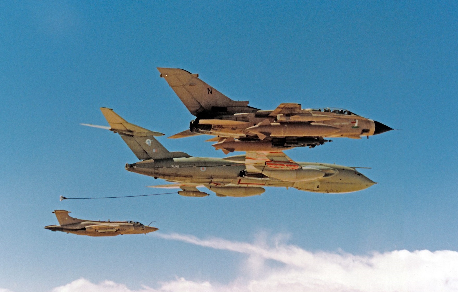 Joyeux Anniversaire Royal Air Force Fringante Centenaire Avionslegendaires Net