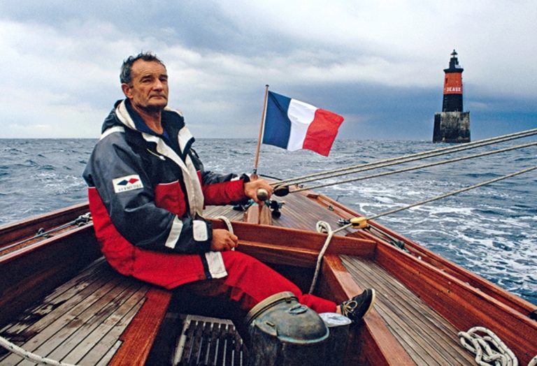 Éric Tabarly, entre ciel et mer — avionslegendaires.net
