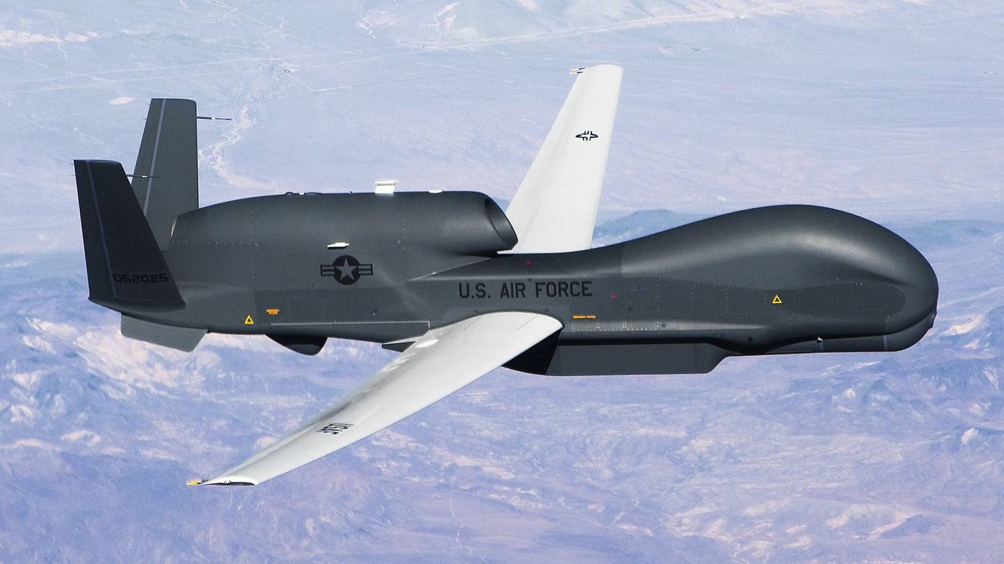 Le Japon achète trois drones RQ4 Global Hawk — — free download