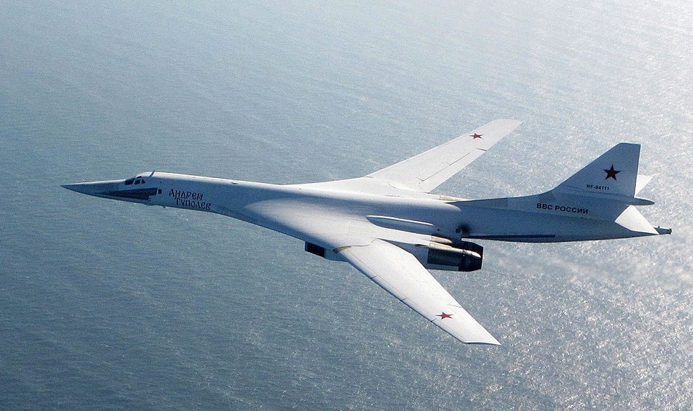 La Russie déploie deux bombardiers lourds Tu-160 au Venezuela -  avionslegendaires.net