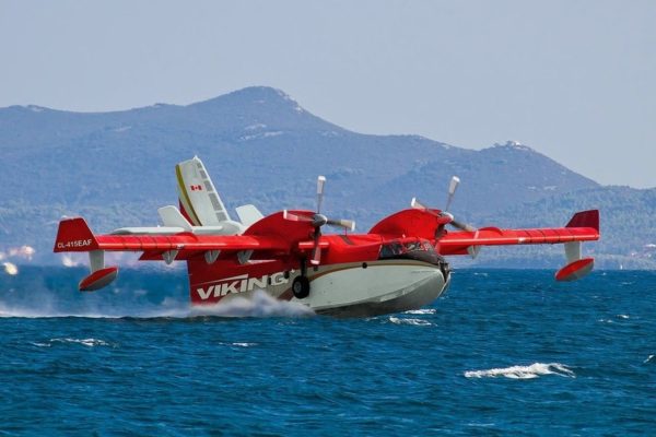 Viking CL-415EAF