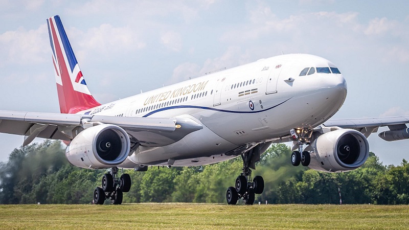 Vespina-Airbus-Voyager-RAF-couverture_UK