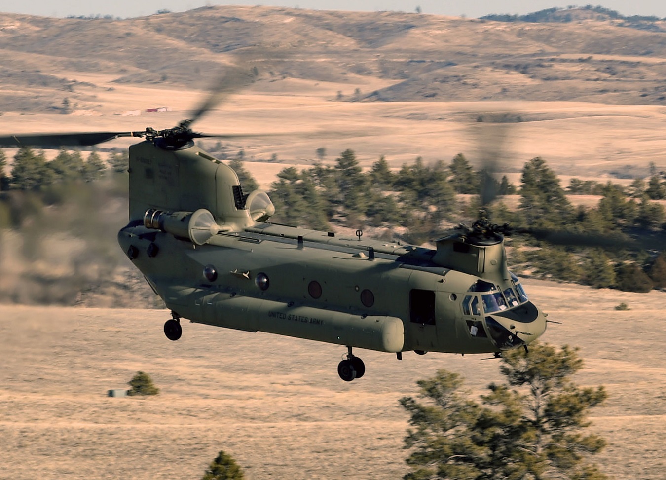 Section actualité 2211th Aviation Regiment, au service de l’état américain