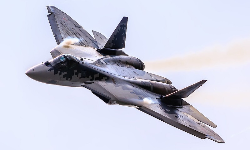 https://www.avionslegendaires.net/wp-content/uploads/2021/02/Su-57-Felon-premier-avion-service-Russie-couverture_Keypublishing.jpg