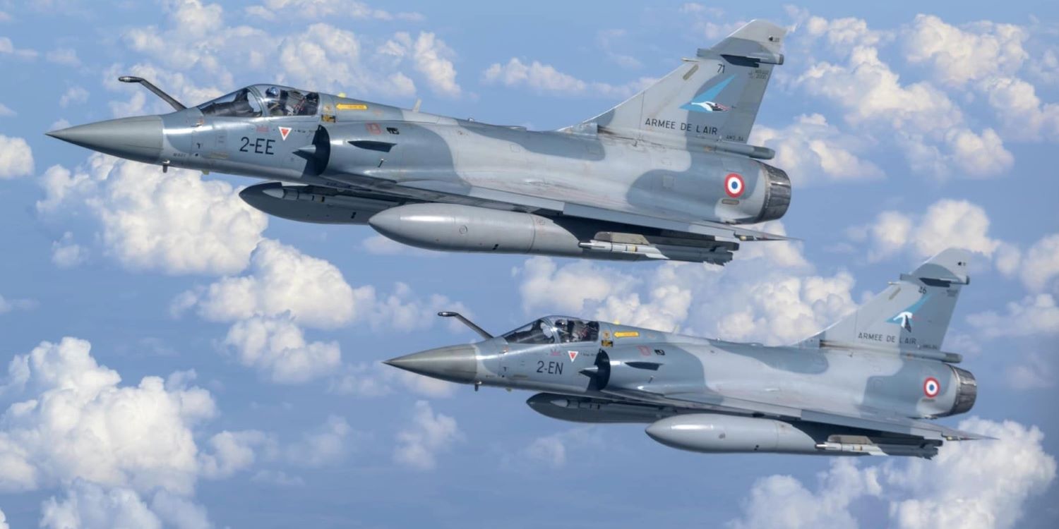 La France protège l’espace aérien de Moldavie avec ses Mirage 2000-5F.