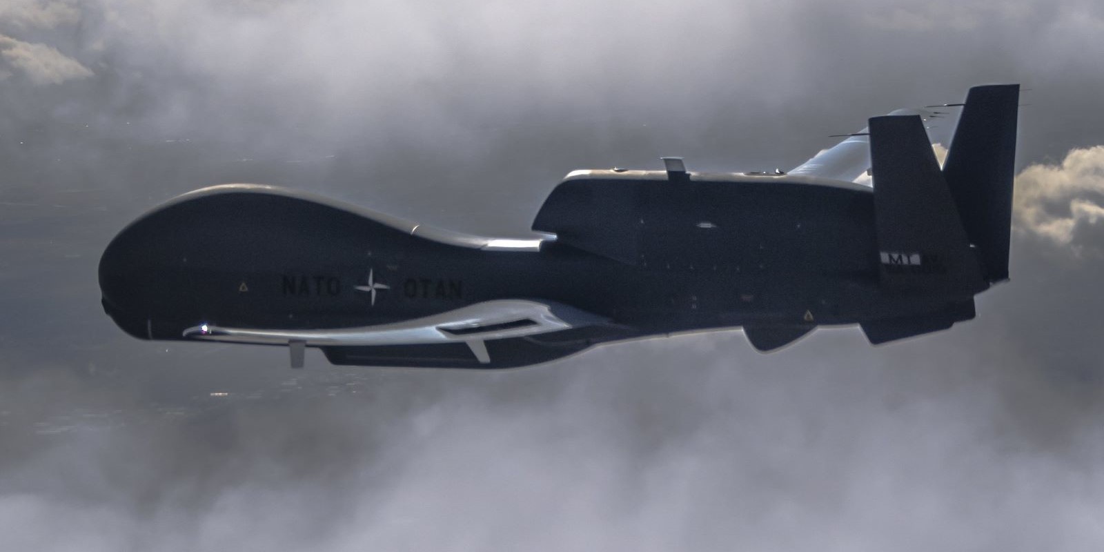 Air-Defense.net - Section actualité - Les RQ-4D Phoenix de l’OTAN ...