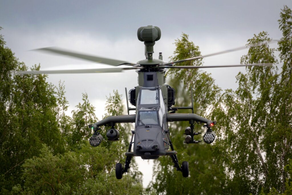 Tête à tête avec l'Eurocopter Tigre. — avionslegendaires.net