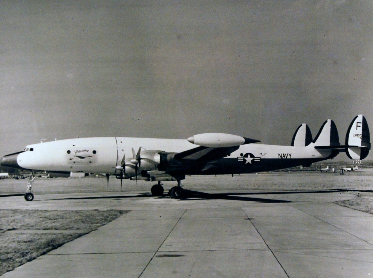R7v 250 ans de l’US Navy et de l’US Marines Corps, volet 24 : le Lockheed ...