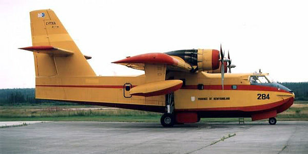 Avion Zenith 1/500 Canadair CL-215 #46 - Bombardier D'eau - Jaune Et Rouge - Occasion