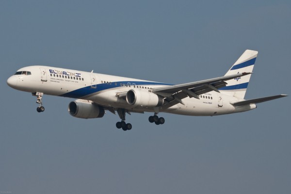 Boeing 757 israélien de la compagnie El Al, immatriculé 4X-