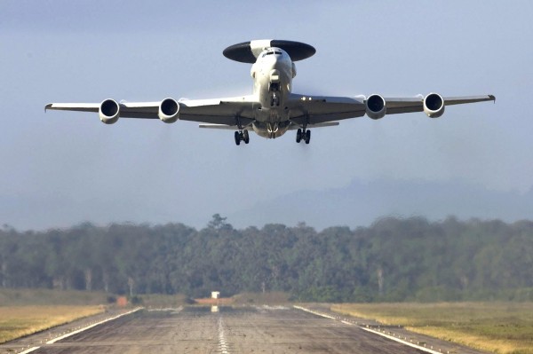 un E-3F, version française du celebre AWACS americain