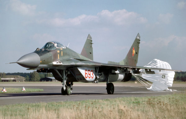 Le seul véritable chasseur moderne est-allemand en 1990, le MiG-29 Fulcrum.