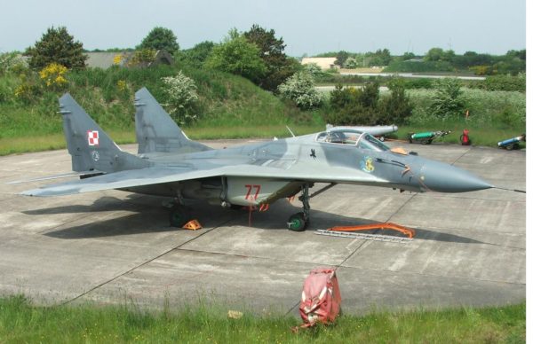 un mig-29 fulcrum, pas tout jeune mais efficace