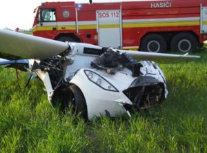 L'AeroMobil 3.0 après son crash.