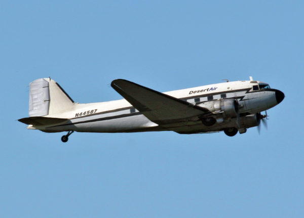 Un antique Douglas C-47 encore en service en Alaska en 2008.