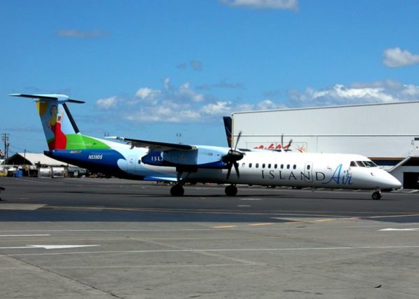 Island Air Q400