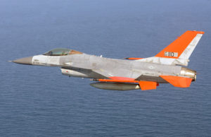 QF-16_01