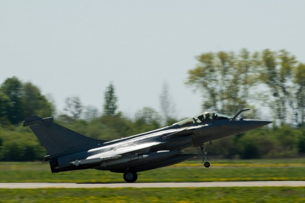 Rafale C français sur le tarmac polonais de Malbrok