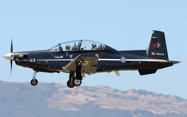 T-6A_Texan_II-3 CAF