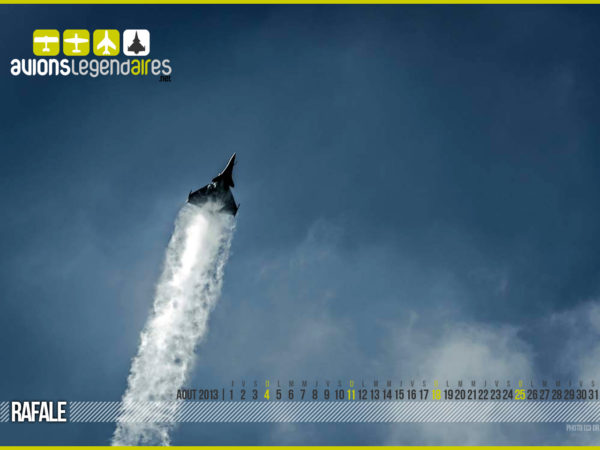 calendrier-avionslegendaires-aout-2013
